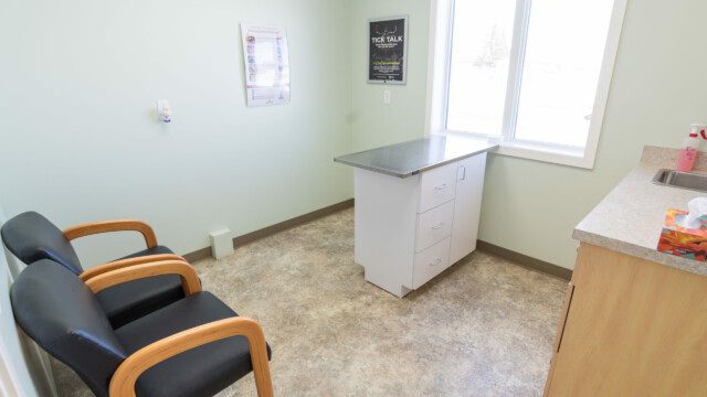 Exam room inside Animal Health Clinic of Humboldt