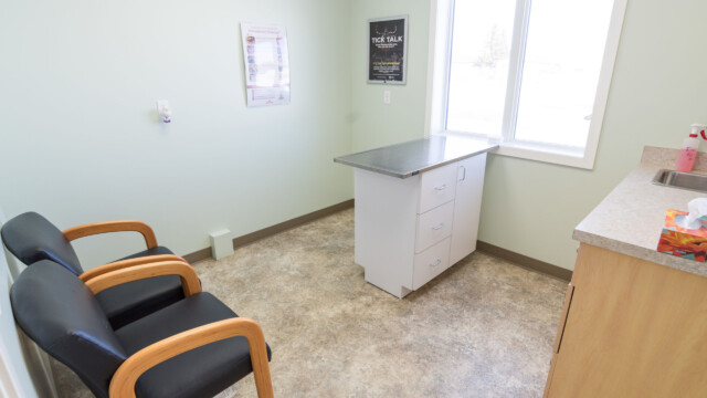Exam room inside Animal Health Clinic of Humboldt