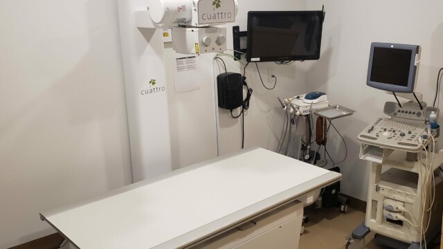 Xray table at Animal Health Clinic of Humboldt